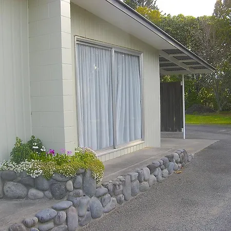 Tongariro River Motel-3