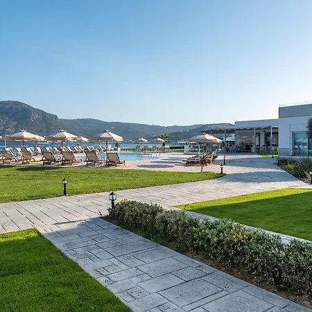 Royal Bay Suites-3