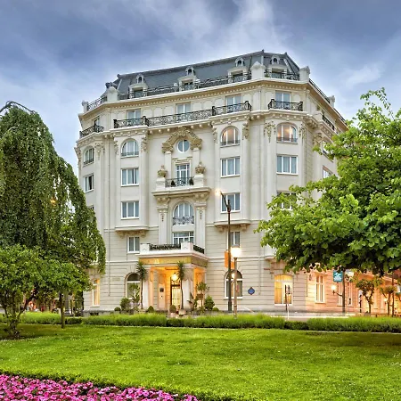 Hotel Carlton-3