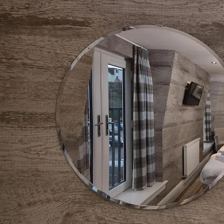 Hotel Hebrides-2