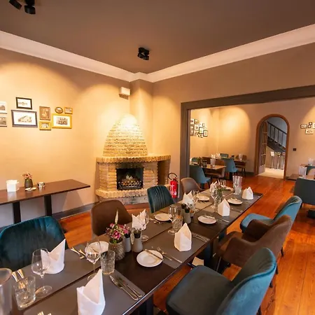 Hotel&Restaurant Alte Schule-2