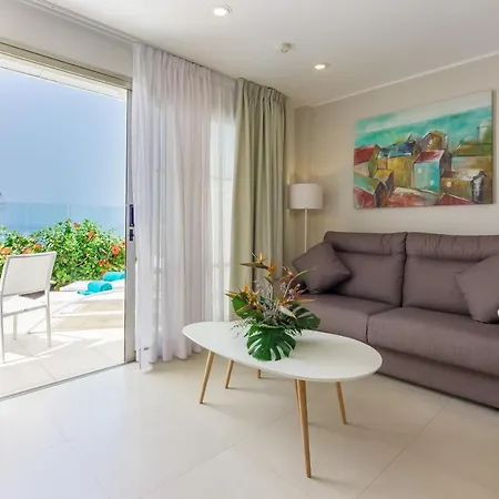 Klayman Diamond Aparthotel-2
