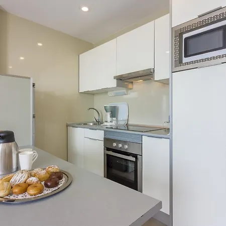 Klayman Diamond Aparthotel-3