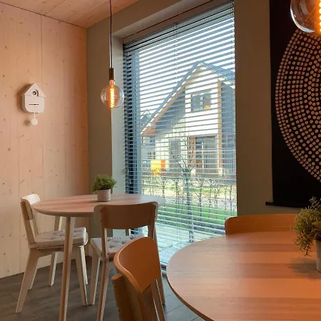 B&B Veluwemeer, Jacuzzi, Swim Spa, Sauna, Steam Bath And Sandy Beach-2