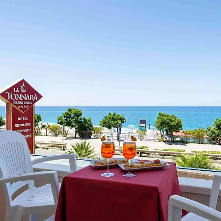 Grand Hotel La Tonnara-3