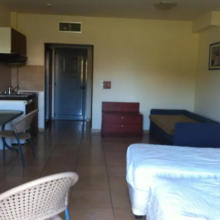 Olgas Paradise Apartments-3
