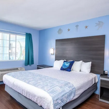 Aqua Breeze Inn-2