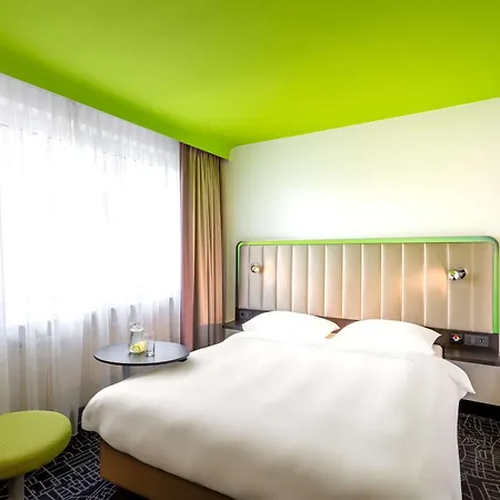 Park Inn By Radisson Nuernberg-2