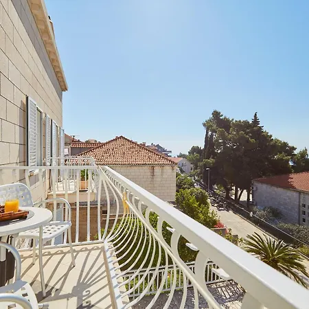 Villa Kate Dadic-2