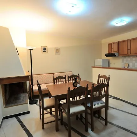 Esperides Beach Hotel Apartments-3