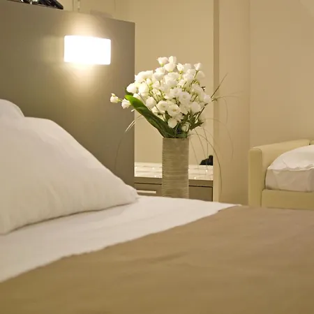 Hotel Cube-3