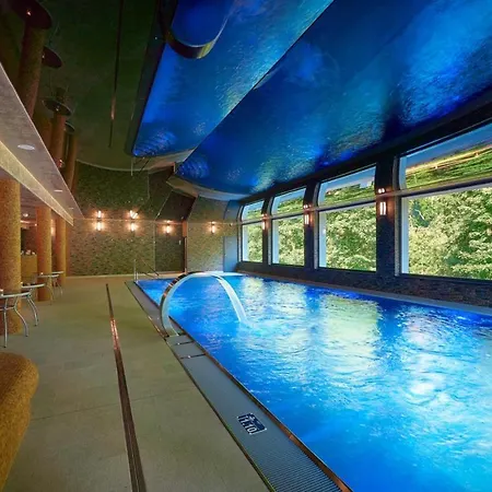 Wellness Hotel GREEN PARADISE-3