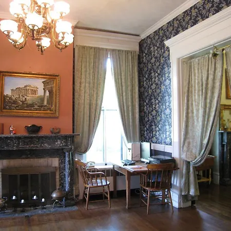 Allegheny Street Bed & Breakfast-3