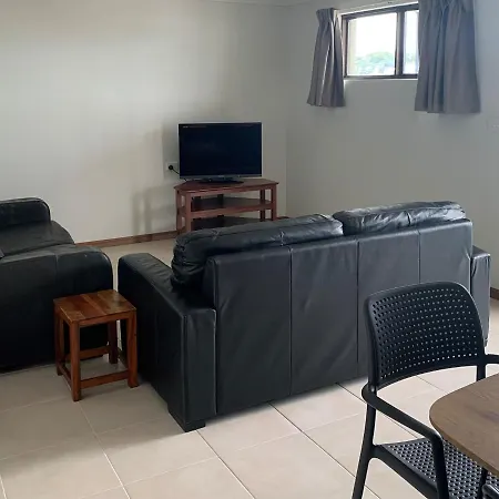 Airlie Beach Apartments-3