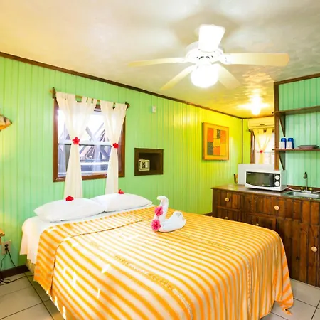 Bananarama Dive & Beach Resort-2
