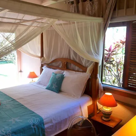 Poerani Moorea-3
