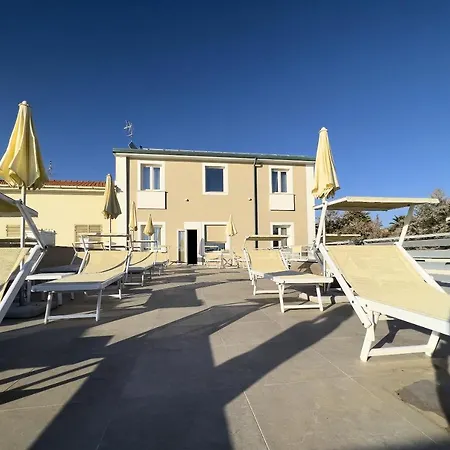 Hotel Cecina Beach-3