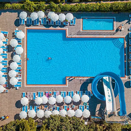 Blue Star Hotel-3