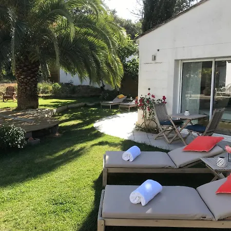LA MAISON DE LA DUNE - Chambres Climatisées - Jacuzzi 1ère séance offerte - Piscine chauffée avec Abri Amovible - Plage située à 200m, accès direct par le bois-2