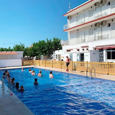 Habitaciones Camping Ferrer-3