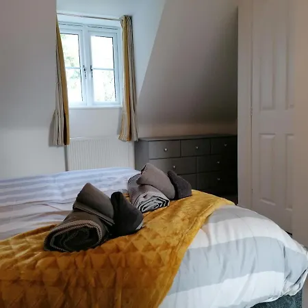 Agnes House-2