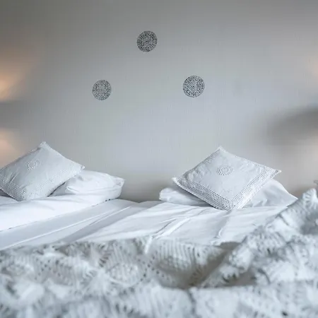 Dragsvik Fjordhotel (Adults Only)-2