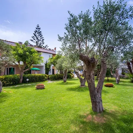 Hotel Villa Melodie - Adults Only-3