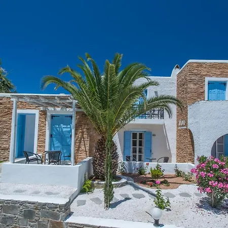 Naxos Holidays-3