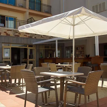 Hotel Iris - Only Adults-3