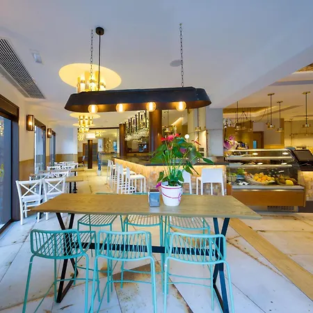 Hostal Mari-3