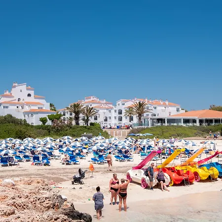 Fergus Style Carema Beach-3