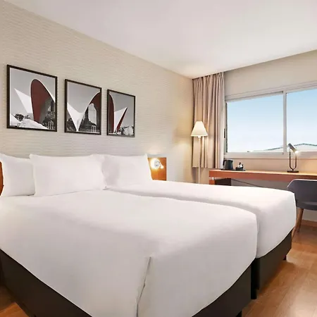 Ramada By Wyndham Valencia Almussafes-2