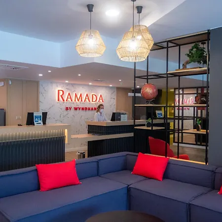 Ramada By Wyndham Valencia Almussafes-2