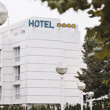 Hotel Ilunion San Sebastian-2