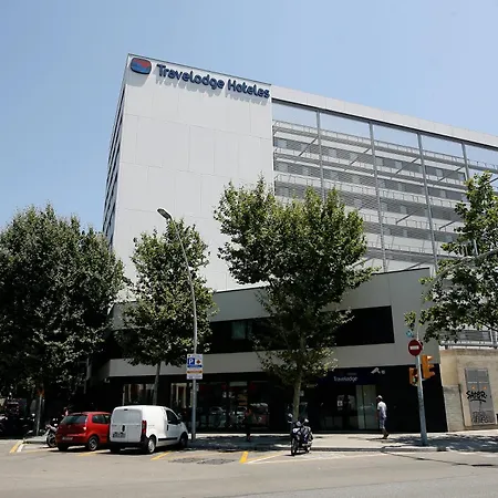 Travelodge Barcelona Poblenou-3