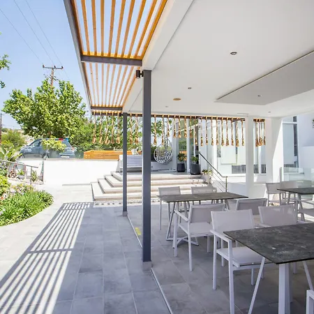 Casastavris - Aparts & Pool Suites-2