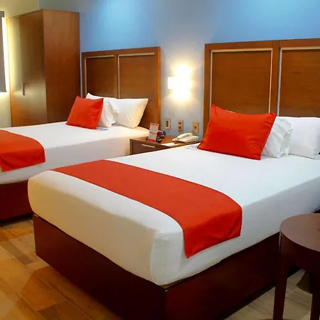 Comfort Inn Monterrey Norte-3