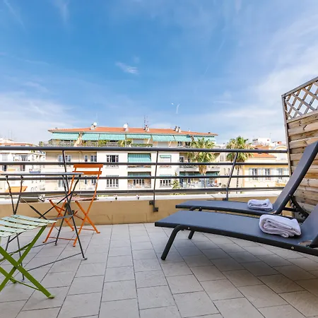 Hotel Nice Riviera-2