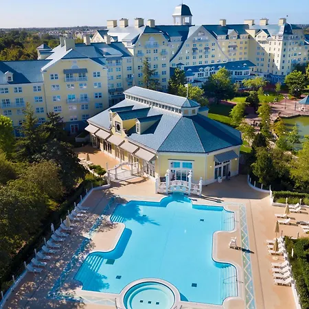 Disney Newport Bay Club-2