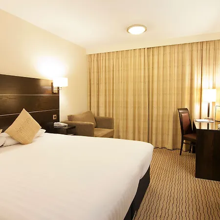 Doubletree By Hilton London Heathrow Airport-2