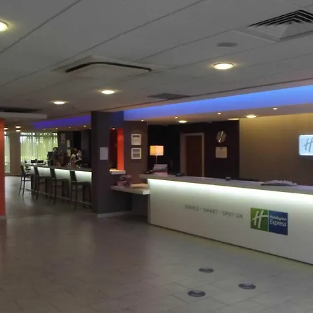 Holiday Inn Express Preston South By Ihg-3