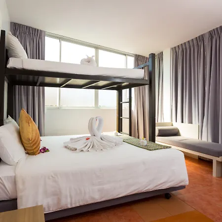 On Hotel Phuket - Sha-3