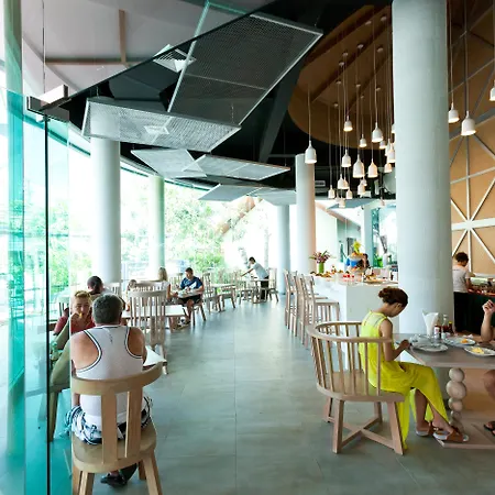 Ramaburin Resort Patong - Walking Distance To The Beach-2