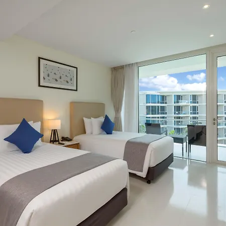 Splash Beach Resort Phuket, Family-Friendly Beachfront Resort-2