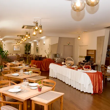 Hotel Rainha D. Amélia, Arts&Leisure-2