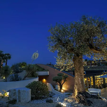 Relais Bellaria Hotel & Congressi-3