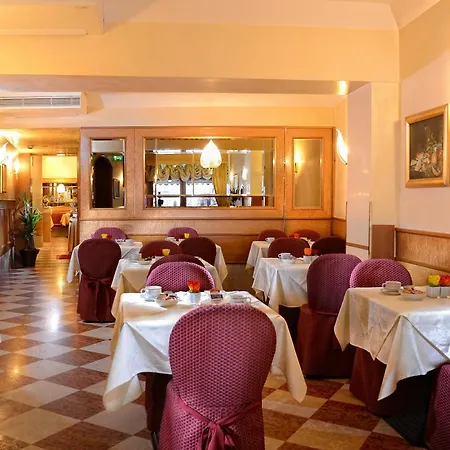Hotel Rialto-3