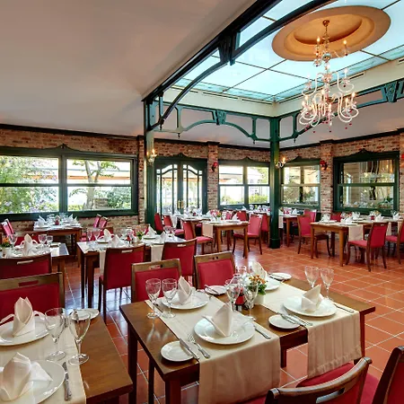 Radisson Hotel Istanbul Sultanahmet-3