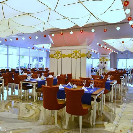 Azura Deluxe Resort & Spa-2