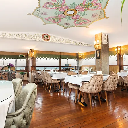 Alzer Hotel-2